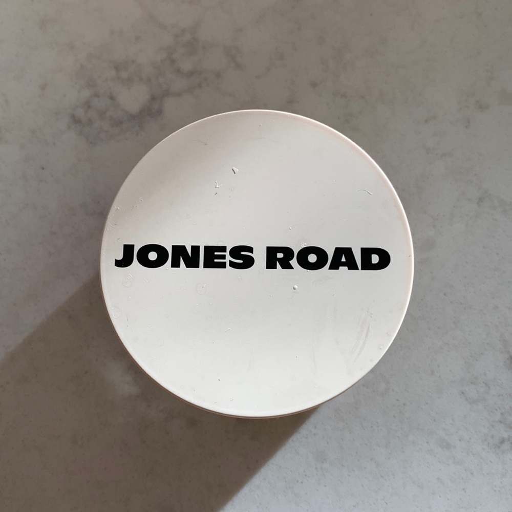 Jones Road What the Foundation in Shade Beige…